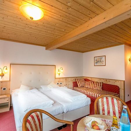 Diamant Spa Resort Santa Cristina Val Gardena Kamer foto